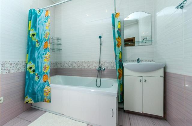 Househome Kiew Exterior foto